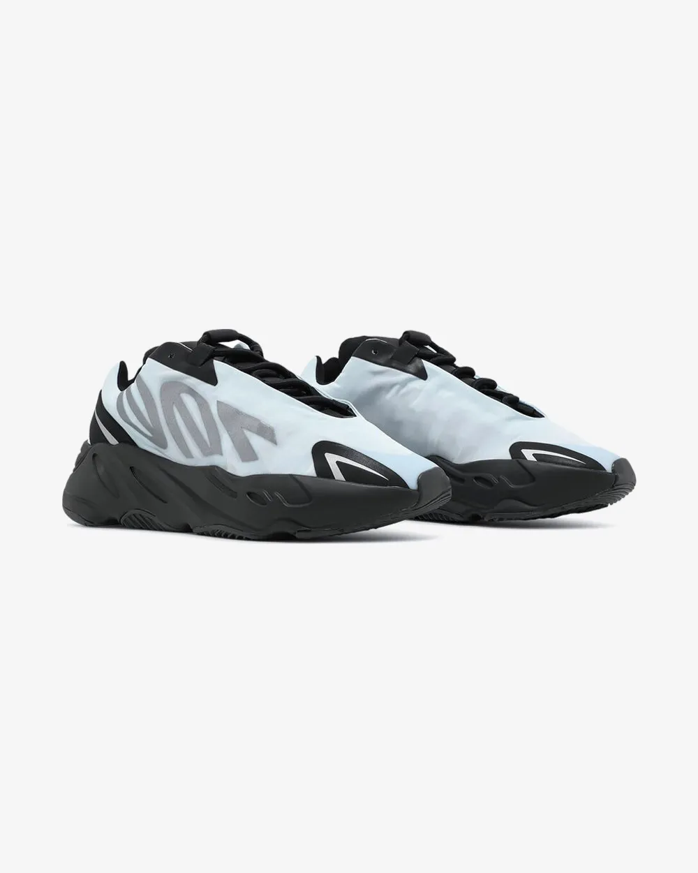 ADIDAS YEEZY BOOST 700 MNVN BLUE TINT -