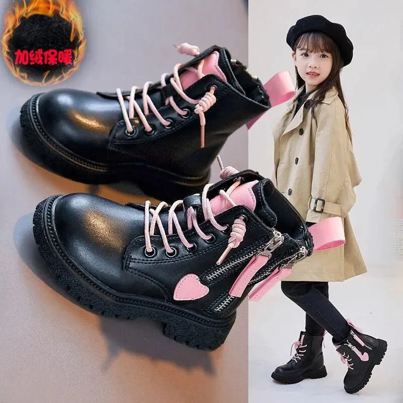 Children's Casual Shoes - Short Black Boots - Pink Heart - TSS319