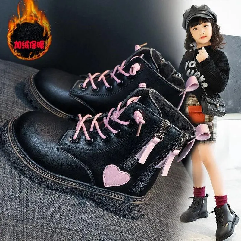 Children's Casual Shoes - Short Black Boots - Pink Heart - TSS319