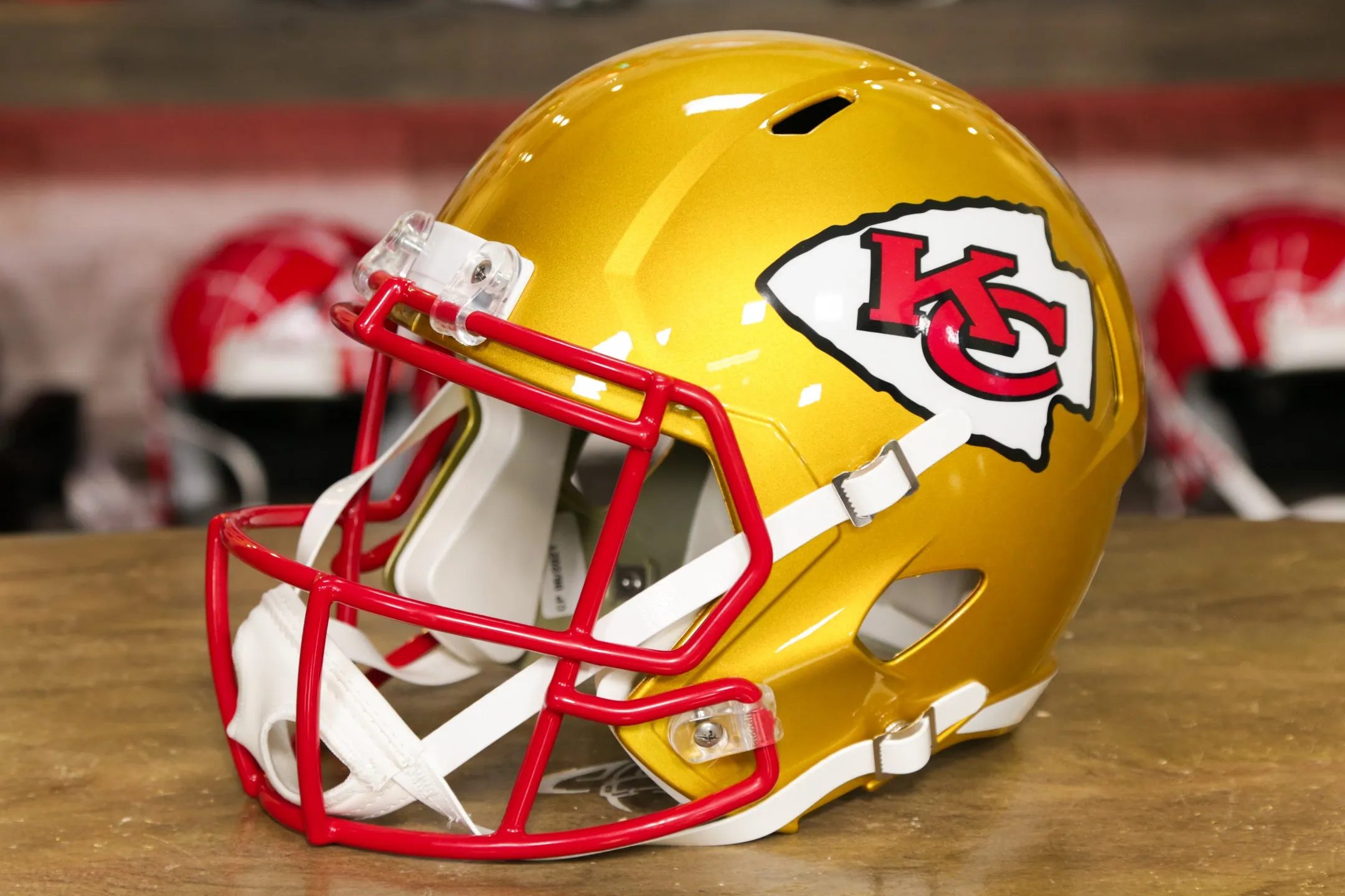 Kansas City Chiefs Riddell Speed Authentic Helmet - Flash