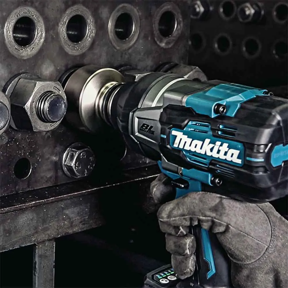 Makita GWT01D 40V MAX XGT 3/4" Sq. Brushless Cordless Drive Impact Wrench Kit