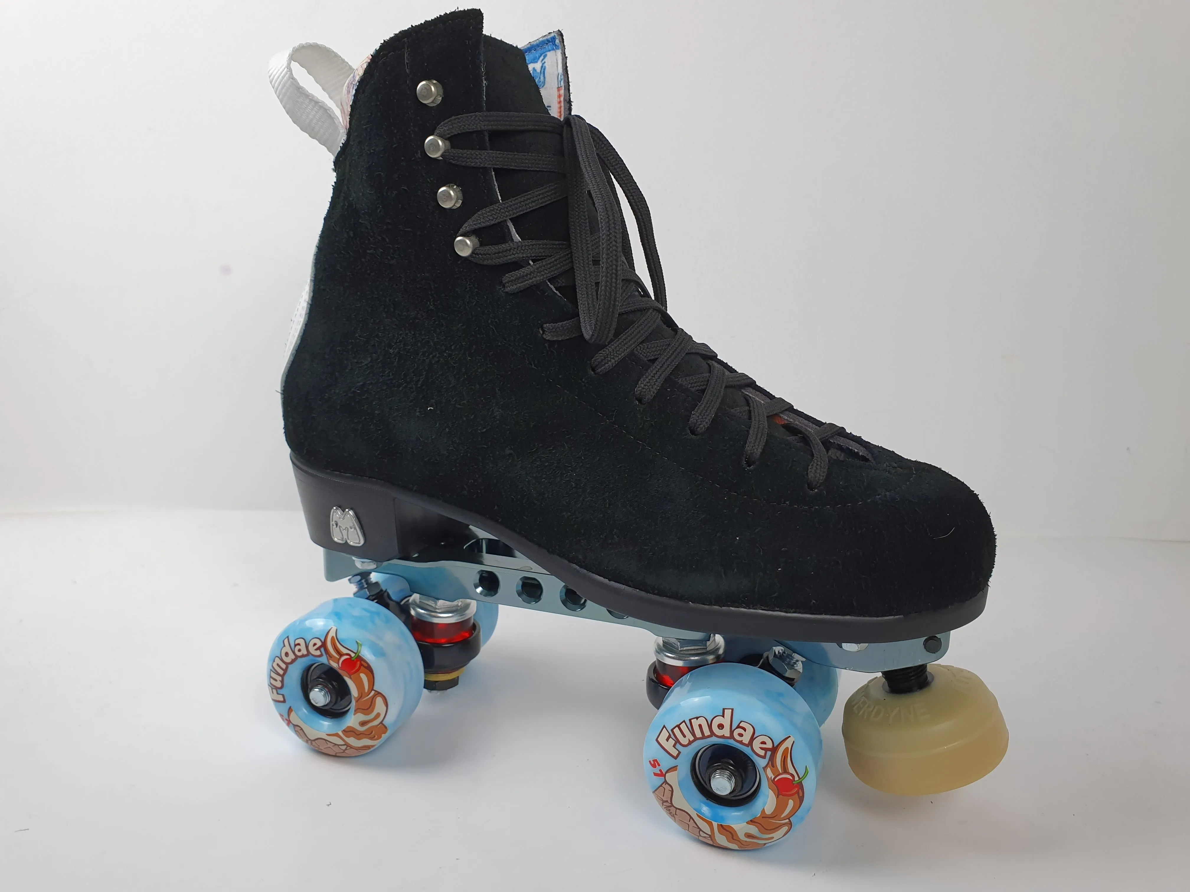 Moxi Jack Skate Black (w Reactor Pro) CHECK WHEEL CHOICES!