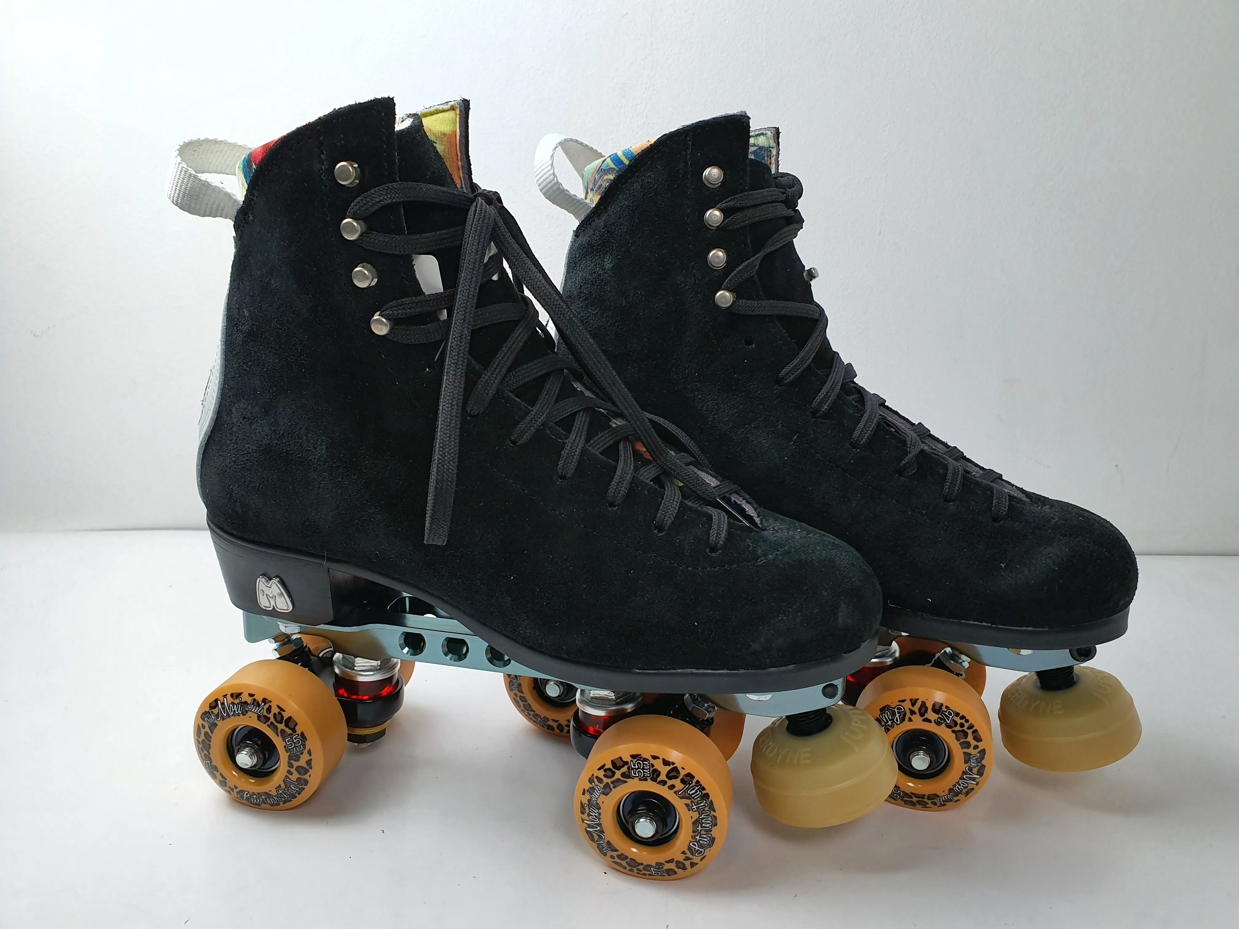 Moxi Jack Skate Black (w Reactor Pro) CHECK WHEEL CHOICES!