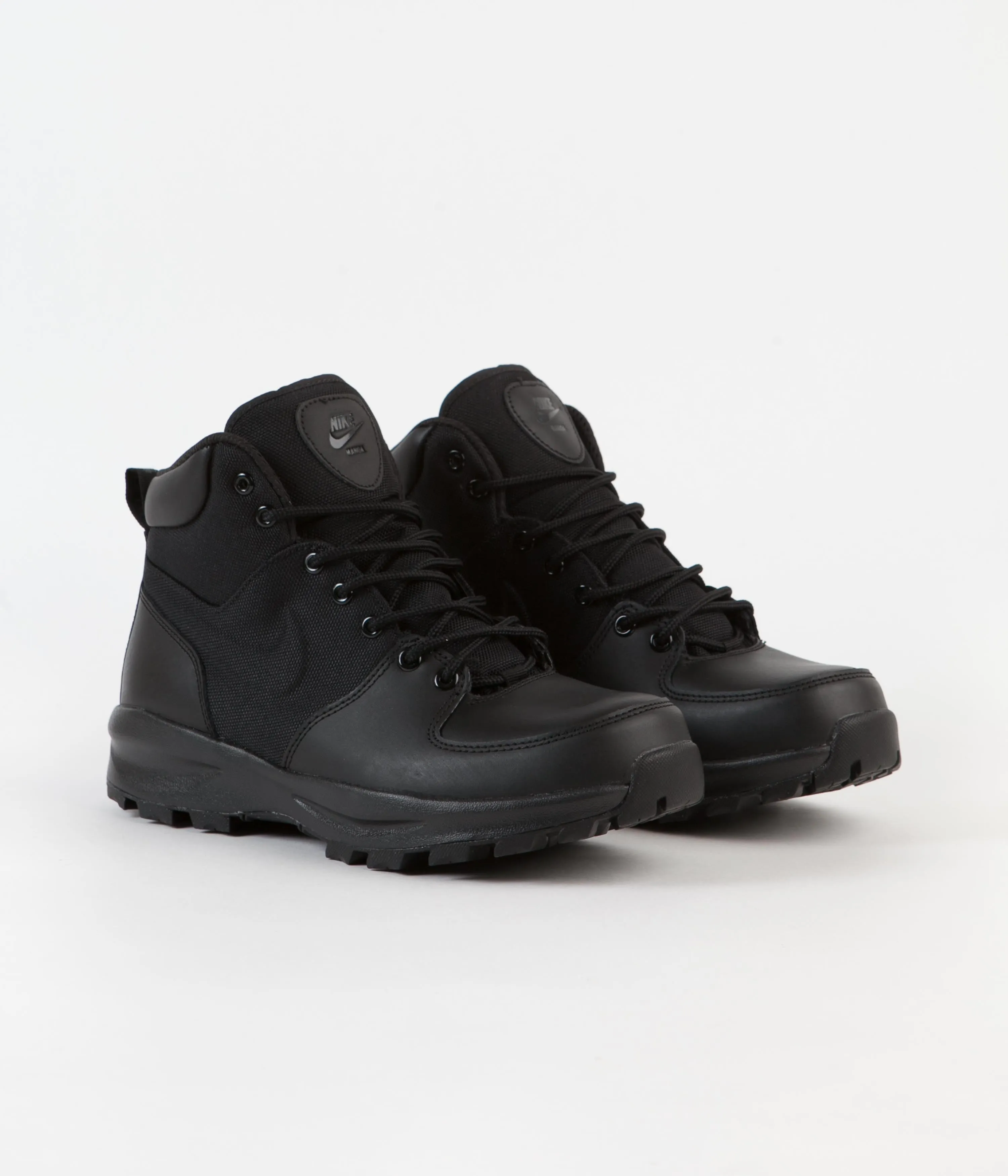 Nike Manoa Shoes - Black / Black - Black