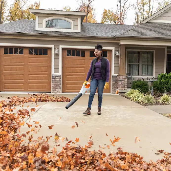 Stihl | BGA 86 Battery-Powered Blower | w/ AP 500 S battery & AL 500 charger (BGA86-AP500S-AL500-COMBO)