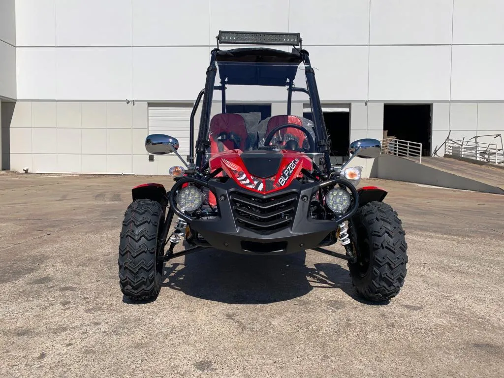 Trailmaster ULTRA BLAZER 200EX EFI Go Kart. Larger Tires, Custom Chrome Rims, Body Kit, Light Bar WindShield Fuel Injected