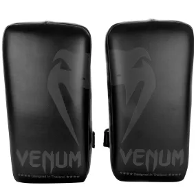 Venum Giant Kick Pads (Pair) - Black/Black